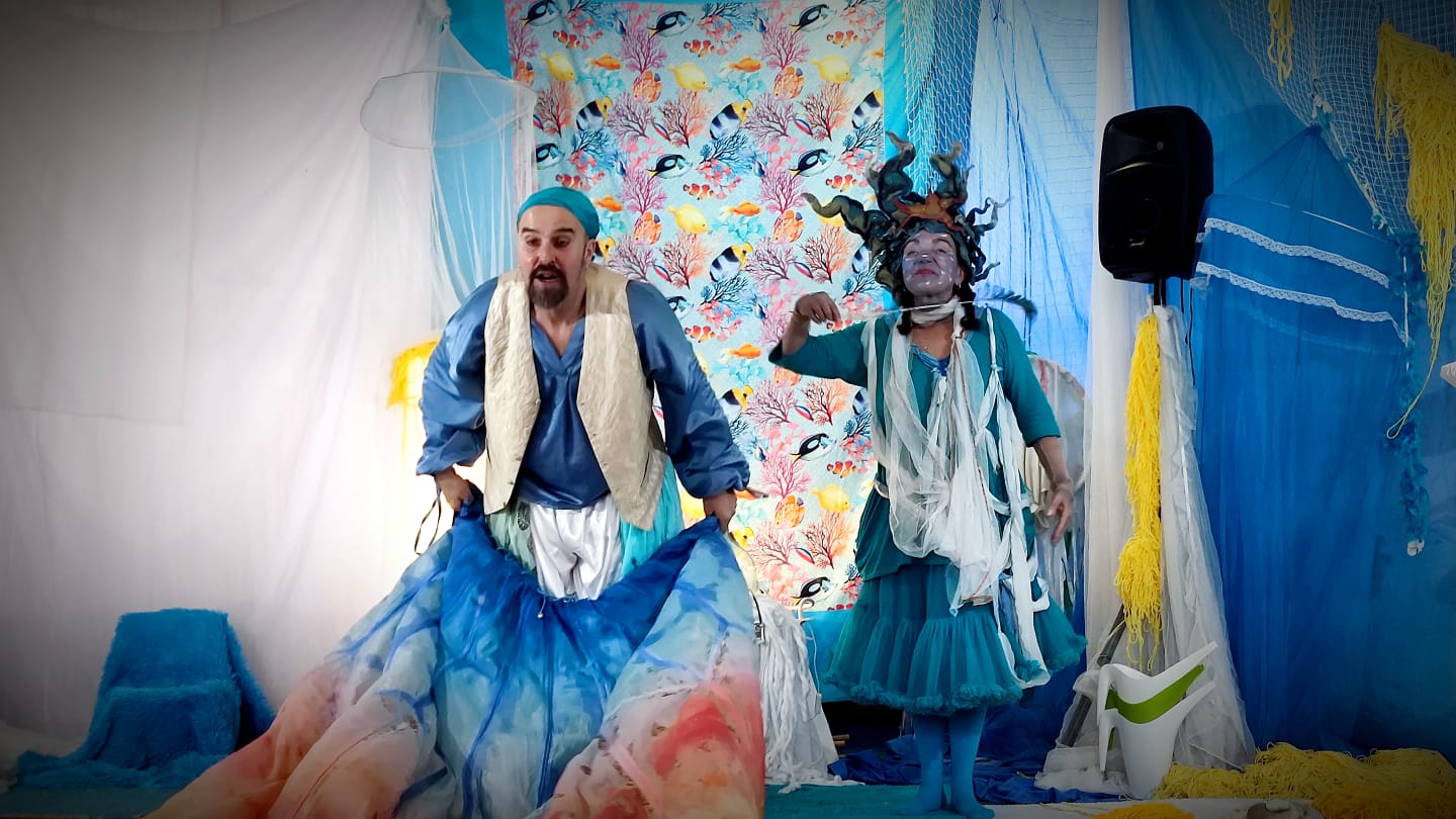 teatro-infantil-la-charloja-obra-rompiendo-aguas-el-gato-con-botas